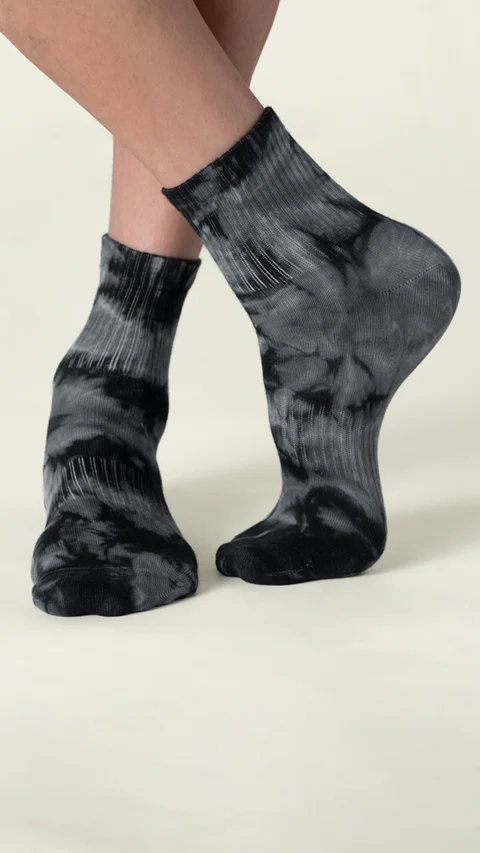 Statement Tie-Dye Above Ankle Socks- Mystic Midnight