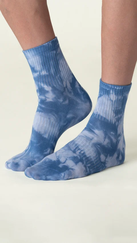 Statement Tie-Dye Above Ankle Socks- Shadow Seas