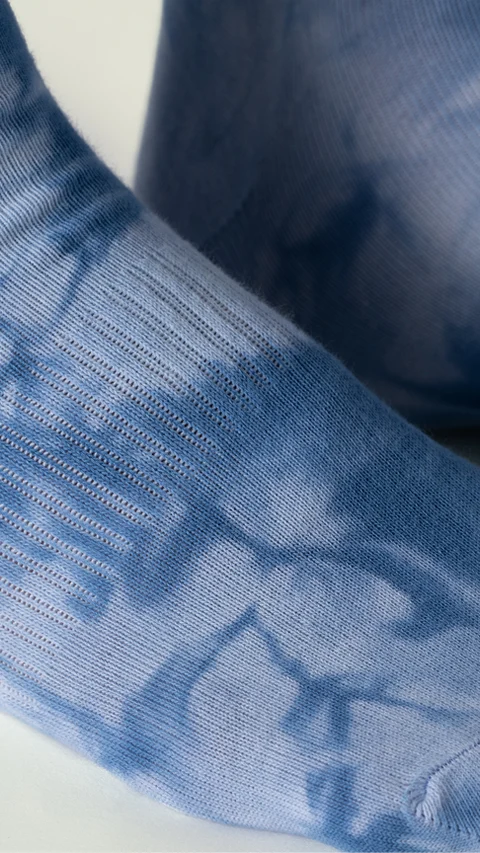 Statement Tie-Dye Above Ankle Socks- Shadow Seas