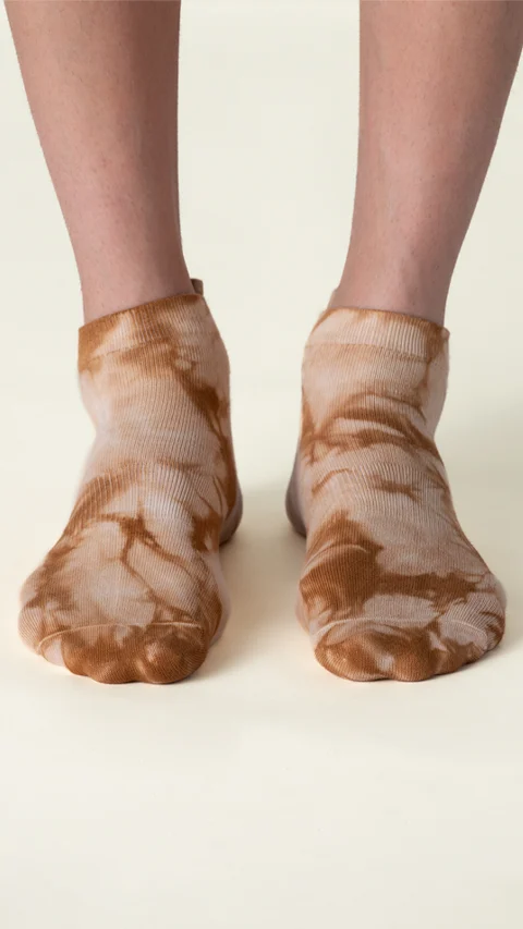 Statement Tie-Dye Below Ankle Socks- Desert Rust