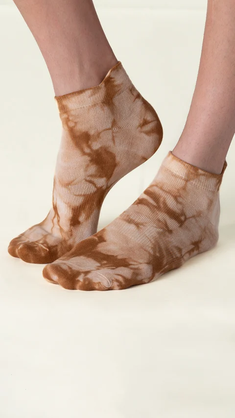 Statement Tie-Dye Below Ankle Socks- Desert Rust