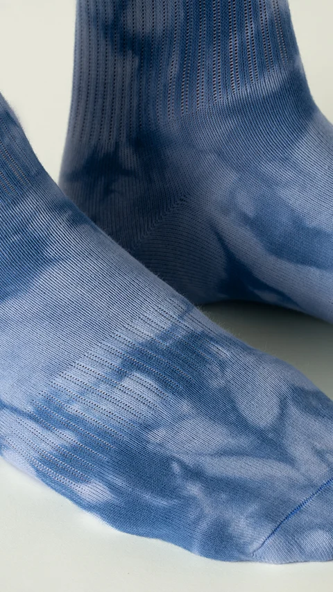 Statement Tie-Dye Calf Length Socks- Shadow Seas