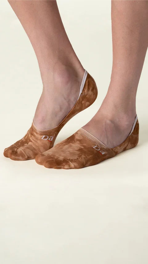 Statement Tie-Dye No Show Socks- Desert Rust