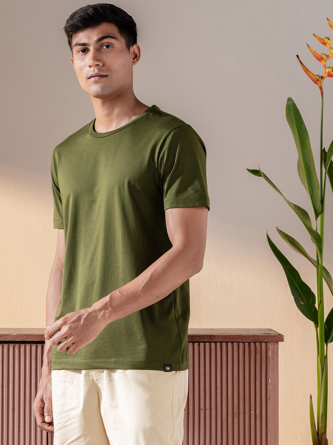 Breeeze Ultra-Light Solid T-Shirt Olive Green