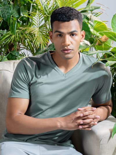 Breeeze Ultra-Light V-Neck T-Shirt Lunar Grey