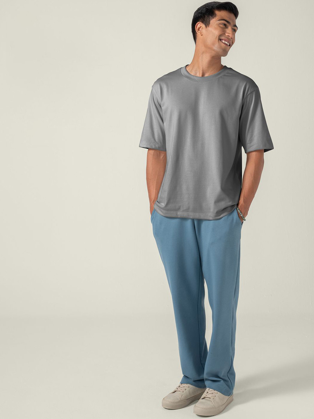 Statement Oversized Solid T-Shirt Rainy Grey