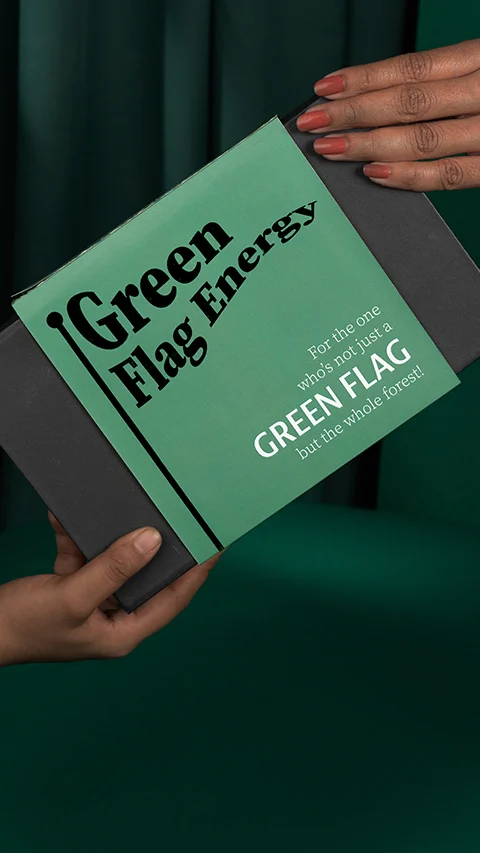 Green Flag Gift Box