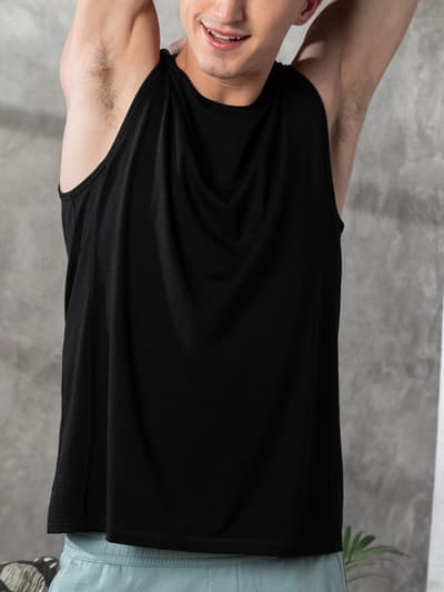 Breeeze Tank Top Jet Black