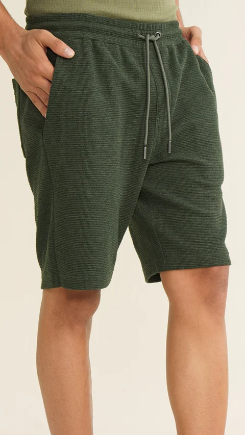 Statement Texture Waffle Shorts Forest Green