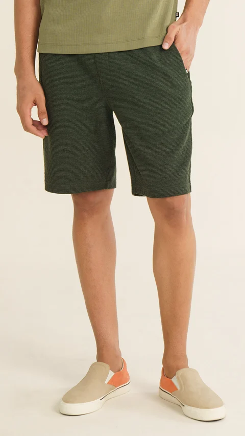 Statement Texture Waffle Shorts Forest Green