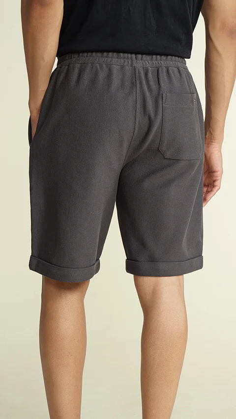 Statement Texture Zig-Zag Shorts Shadow Grey